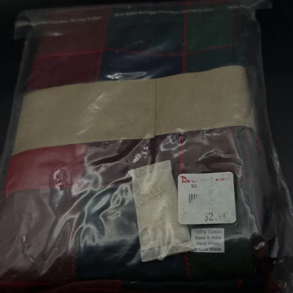 Thistle 100% Cotton Plaid Gift Bag, Red/Green Seasonal, 1-Pack Hand Wash vintage
